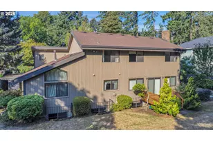 8710 SE 57th Ave, Portland, OR 97206 - Photo 2