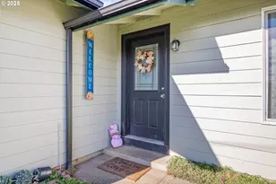 1893 Sunset Ln, Myrtle Point, OR 97458 - Photo 4