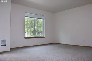 5038 N Vanderbilt St, Portland, OR 97203 - Photo 16