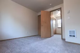 5038 N Vanderbilt St, Portland, OR 97203 - Photo 36