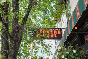 1811 NW Couch St, Portland, OR 97209 - Photo 32