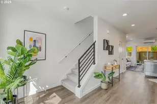 6808 NE 6th Ave, Portland, OR 97211 - Photo 2