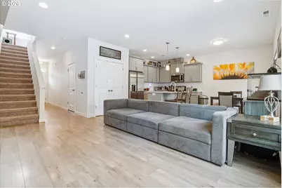 249 E Barbaras Way, Newberg, OR 97132 - Photo 6