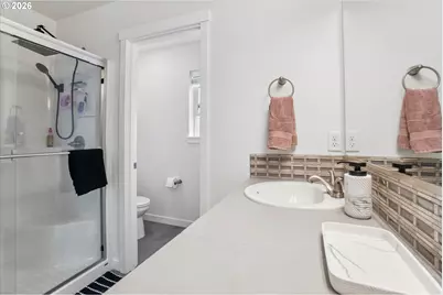 249 E Barbaras Way, Newberg, OR 97132 - Photo 16