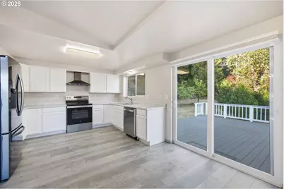 1604 Spring Brook Rd, Myrtle Creek, OR 97457 - Photo 14