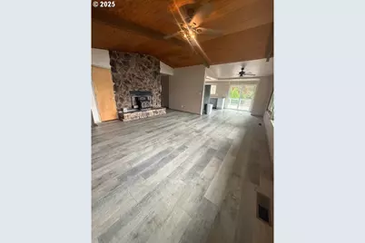 1604 Spring Brook Rd, Myrtle Creek, OR 97457 - Photo 8