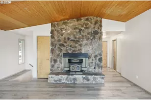 1604 Spring Brook Rd, Myrtle Creek, OR 97457 - Photo 12