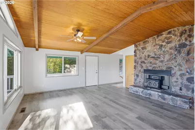 1604 Spring Brook Rd, Myrtle Creek, OR 97457 - Photo 10