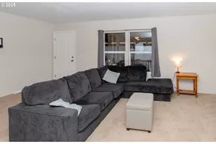 5660 Daisy St, Springfield, OR 97478 - Photo 12