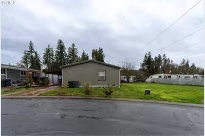5660 Daisy St #69, Springfield, OR 97478 - Photo 2