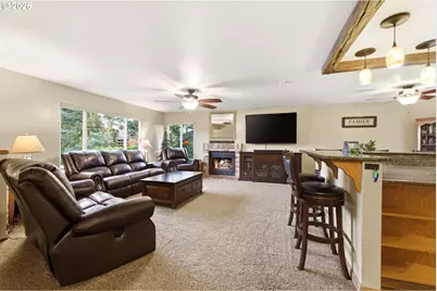 17395 Wiles Ct, Gladstone, OR 97027 - Photo 8