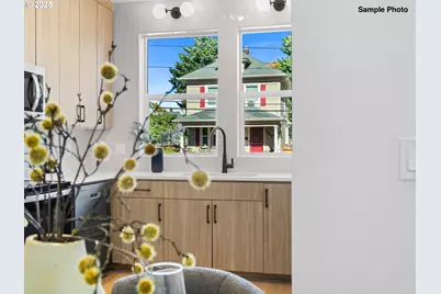 1058 SE Franklin St, Portland, OR 97202 - Photo 6
