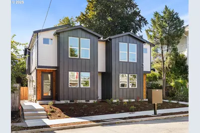 1058 SE Franklin St, Portland, OR 97202 - Photo 1