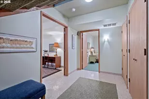 999 NE 169th Dr, Portland, OR 97230 - Photo 20