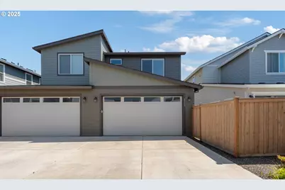 8229 SE Kinnaman St, Hillsboro, OR 97123 - Photo 18