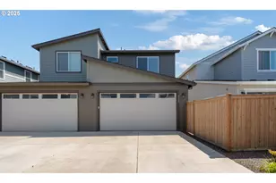 8229 SE Kinnaman St, Hillsboro, OR 97123 - Photo 18