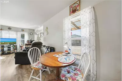 1453 N Pacific Hwy #12, Cottage Grove, OR 97424 - Photo 6