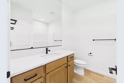 416 W 20th Way, La Center, WA 98629 - Photo 6