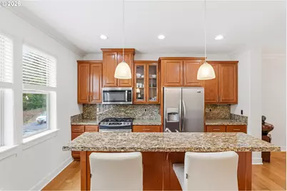 1618 SW 58th Ave #8, Portland, OR 97221 - Photo 8