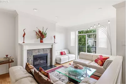 1618 SW 58th Ave #8, Portland, OR 97221 - Photo 2