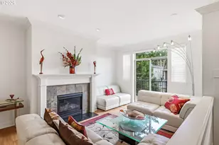 1618 SW 58th Ave, Portland, OR 97221 - Photo 2