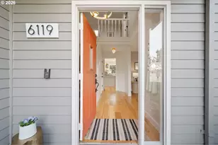 6119 Canter Ln, West Linn, OR 97068 - Photo 2