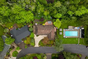 8835 SW Becker Dr, Portland, OR 97223 - Photo 2