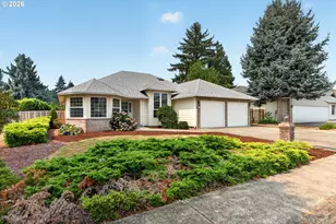4457 SE Pennywood Dr, Milwaukie, OR 97222 - Photo 2