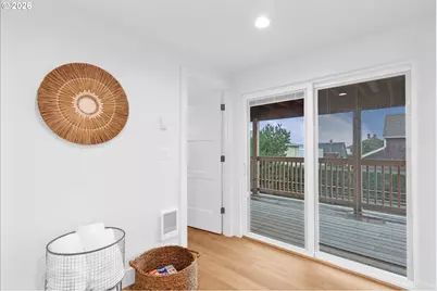 135 6th Ave, Seaside, OR 97138 - Photo 18