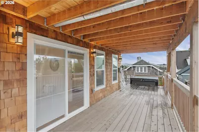 135 6th Ave, Seaside, OR 97138 - Photo 36