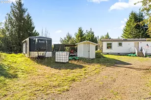 7665 Bernhardt Heights Rd, Florence, OR 97439 - Photo 4