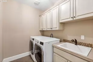 4530 SW Council Crest Dr, Portland, OR 97239 - Photo 26