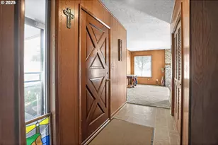 9479 SE Hillcrest Rd, Happy Valley, OR 97086 - Photo 6