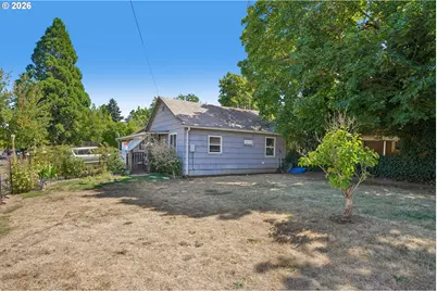 1378 6th St, Salem, OR 97304 - Photo 22