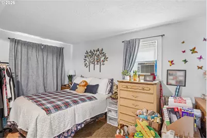 1378 6th St, Salem, OR 97304 - Photo 18