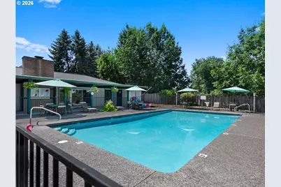 21100 NE Sandy Blvd #62, Fairview, OR 97024 - Photo 46