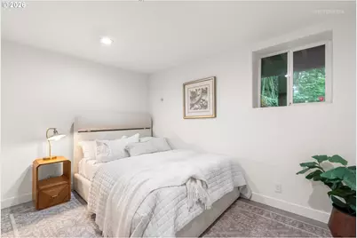 12119 SE Henderson Dr, Portland, OR 97266 - Photo 30