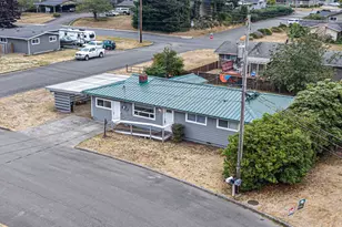 3320 Fernwood Pl, Reedsport, OR 97467 - Photo 1
