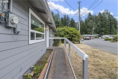 3320 Fernwood Pl, Reedsport, OR 97467 - Photo 12
