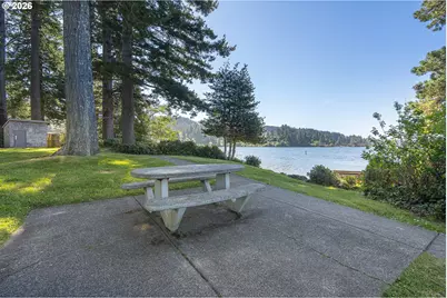 2915 NE Loop Dr, Otis, OR 97368 - Photo 36
