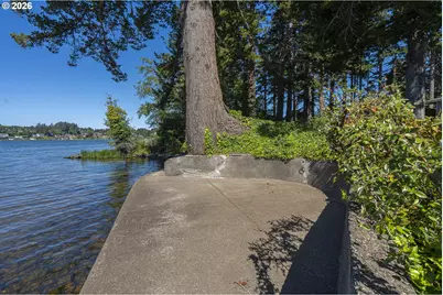 2915 NE Loop Dr, Otis, OR 97368 - Photo 34