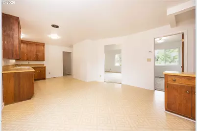 28624 Cox Butte Rd, Junction City, OR 97448 - Photo 6