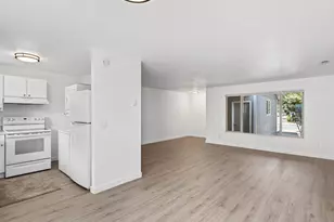 3430 NE Division St, Gresham, OR 97030 - Photo 10