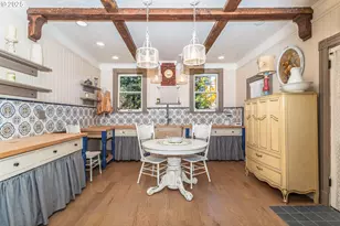 21497 Hwy 99E, Aurora, OR 97002 - Photo 2