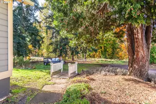 21497 Hwy 99E, Aurora, OR 97002 - Photo 22