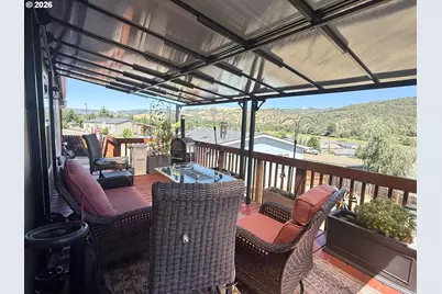 225 Nestucca Ln, Roseburg, OR 97471 - Photo 32
