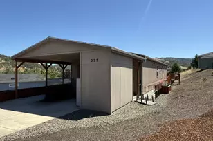 225 Nestucca Ln, Roseburg, OR 97471 - Photo 2