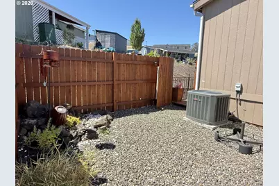 225 Nestucca Ln, Roseburg, OR 97471 - Photo 26