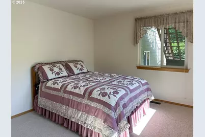98493 N Bank Chetco River Rd, Brookings, OR 97415 - Photo 26