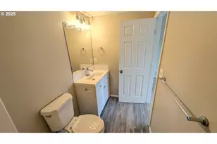 18541 SW Takena Ct, Beaverton, OR 97003 - Photo 22